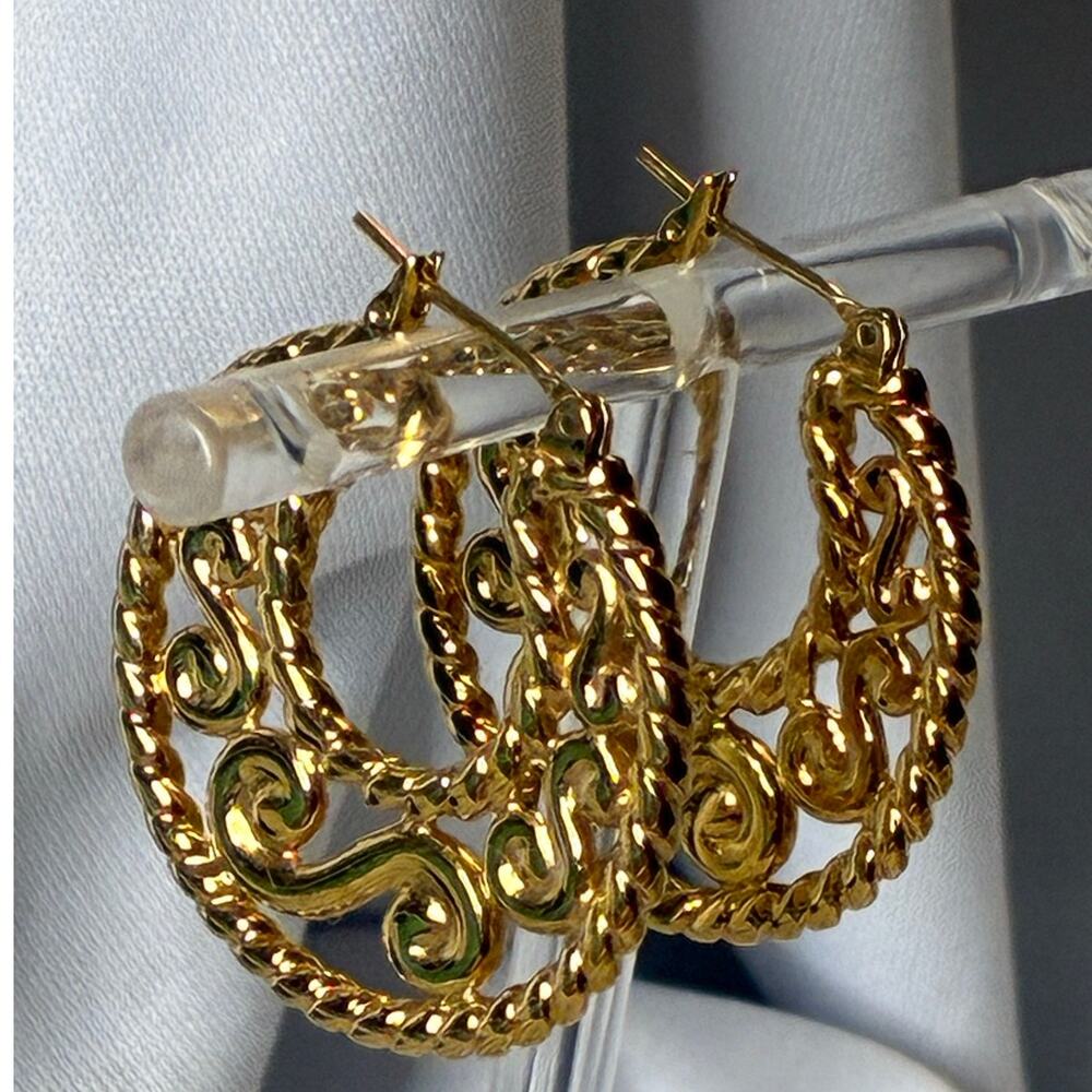 Monet Gold Tone Filigree Scroll Hoop Earrings – Ornate Rope Twist Edge